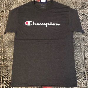 Champion T-shirt